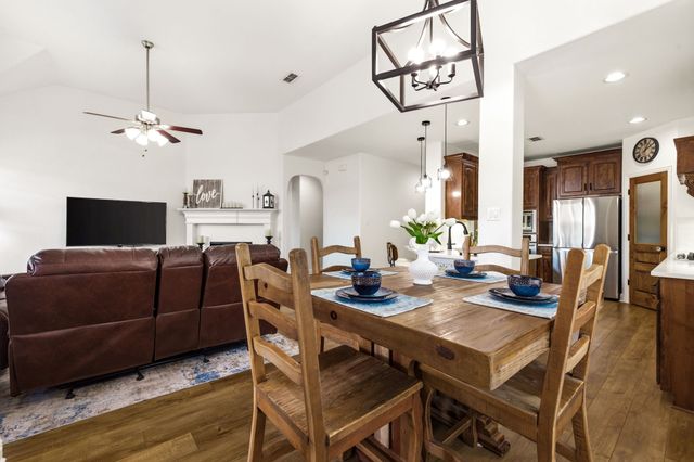 2409 Ranchview Drive, Little Elm, TX 75068