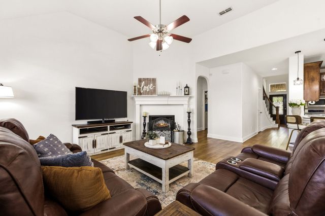 2409 Ranchview Drive, Little Elm, TX 75068