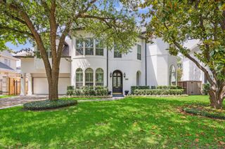 4908 Braeburn Drive, Bellaire, TX 77401