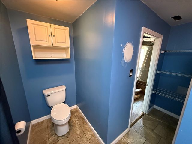 1009 Oakland Ave, Port Vue, PA 15133