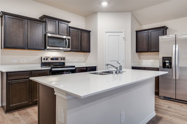 13108 Rich Lane, Providence Village, TX 76227
