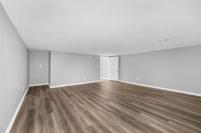 1095 Meriwether Rd, Clarksville, TN 37040