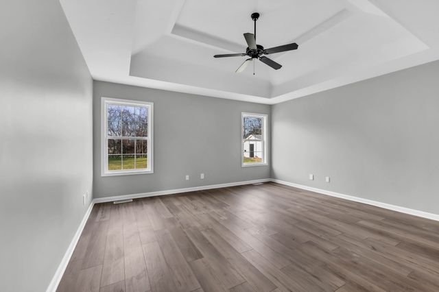 1095 Meriwether Rd, Clarksville, TN 37040