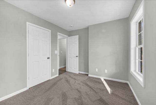 1095 Meriwether Rd, Clarksville, TN 37040