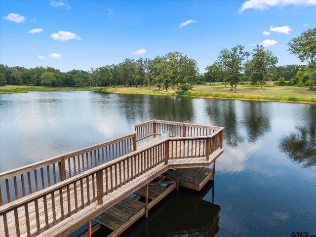 992 RS County Road 4325, Emory, TX 75440