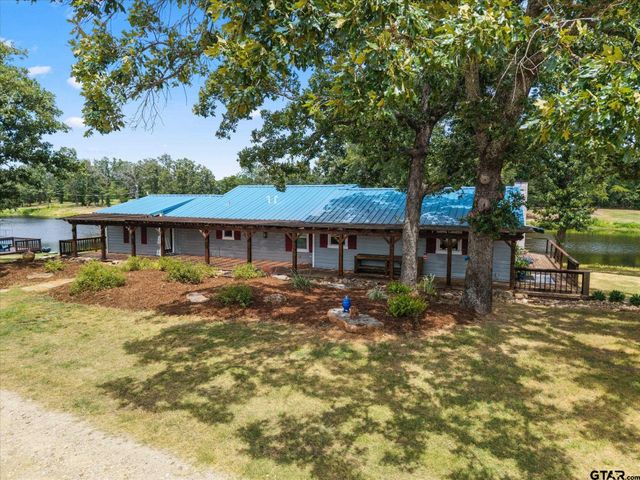992 RS County Road 4325, Emory, TX 75440