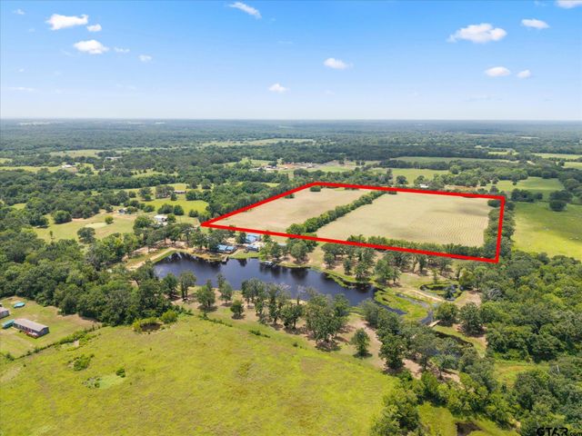 992 RS County Road 4325, Emory, TX 75440