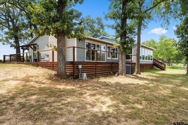 992 RS County Road 4325, Emory, TX 75440