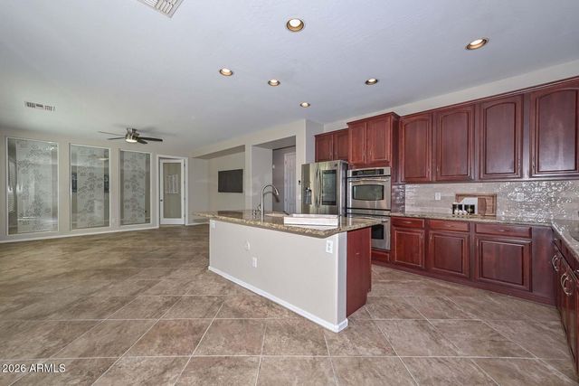 18359 W WESTFALL Way, Surprise, AZ 85374