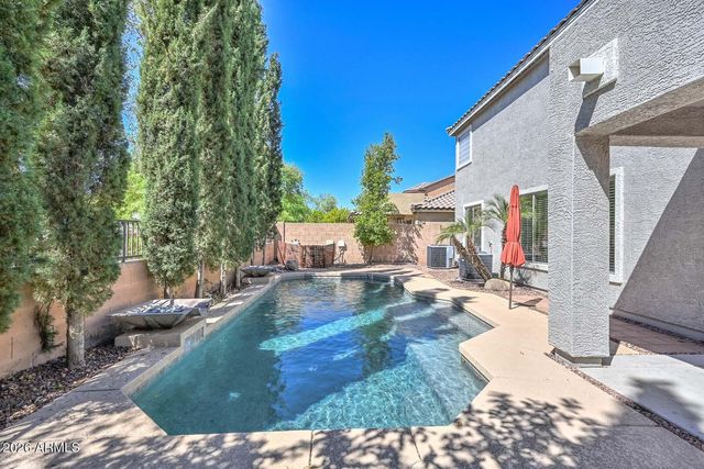 18359 W WESTFALL Way, Surprise, AZ 85374