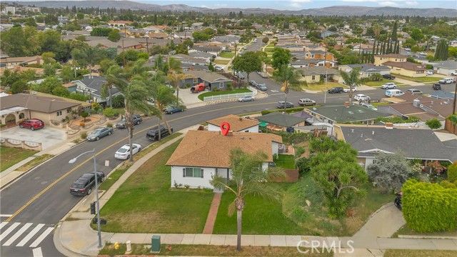 619 W Chapman, Placentia, CA 92870