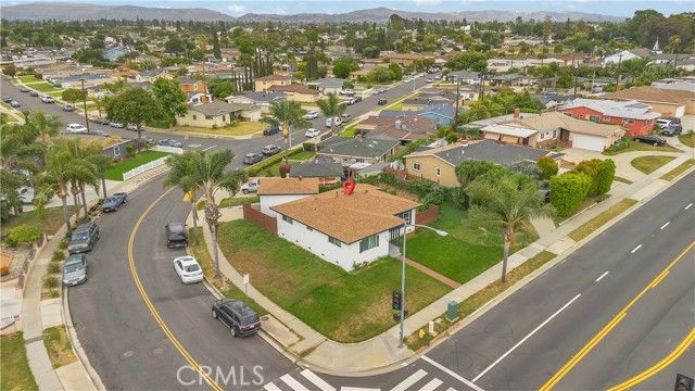619 W Chapman, Placentia, CA 92870