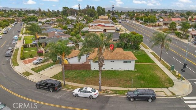 619 W Chapman, Placentia, CA 92870