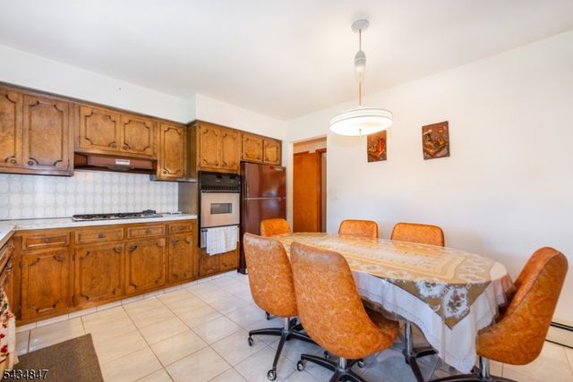 27 Bartsch Ave, Woodland Park, NJ 07424