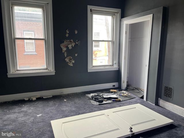 1721 N HOLLYWOOD ST, Philadelphia, PA 19121