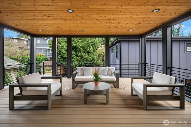 2615 NE 87th Street, Seattle, WA 98115