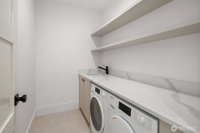 2615 NE 87th Street, Seattle, WA 98115