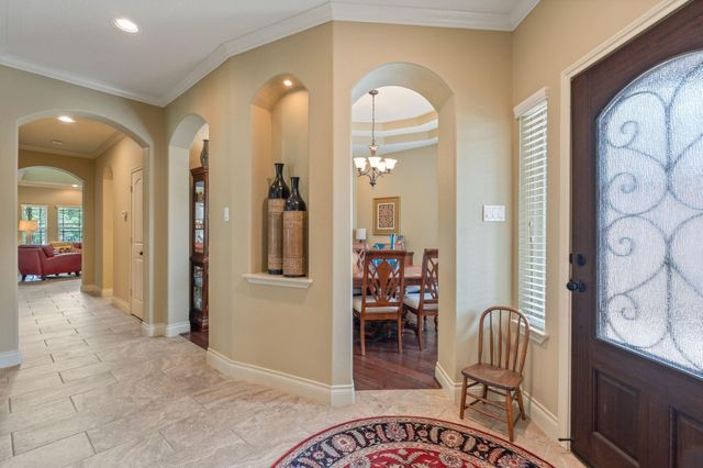 111 Bessie Price Owens Drive, Montgomery, TX 77356