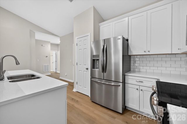 4641 Willow Glen Road, Harrisburg, NC 28075
