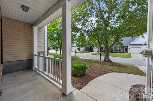 4641 Willow Glen Road, Harrisburg, NC 28075
