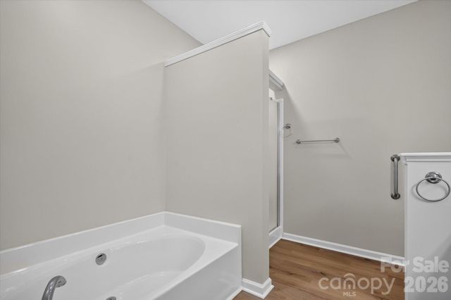 4641 Willow Glen Road, Harrisburg, NC 28075