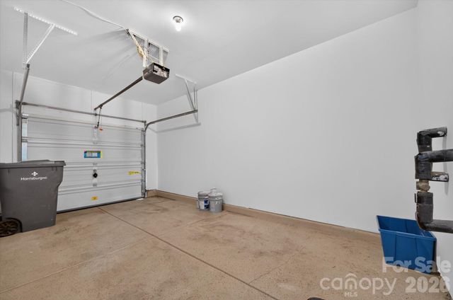 4641 Willow Glen Road, Harrisburg, NC 28075