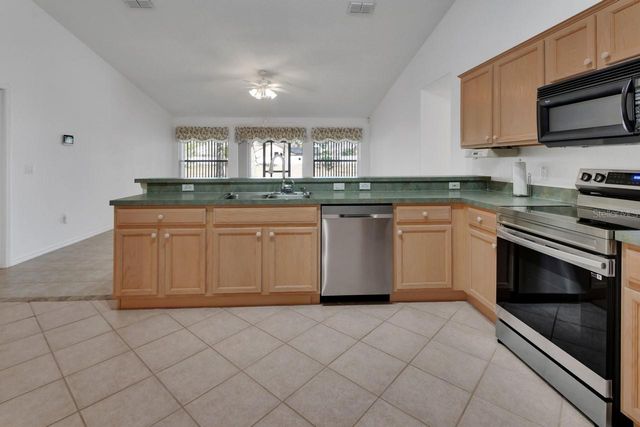 1330 WILDBERRY LANE, Deltona, FL 32725