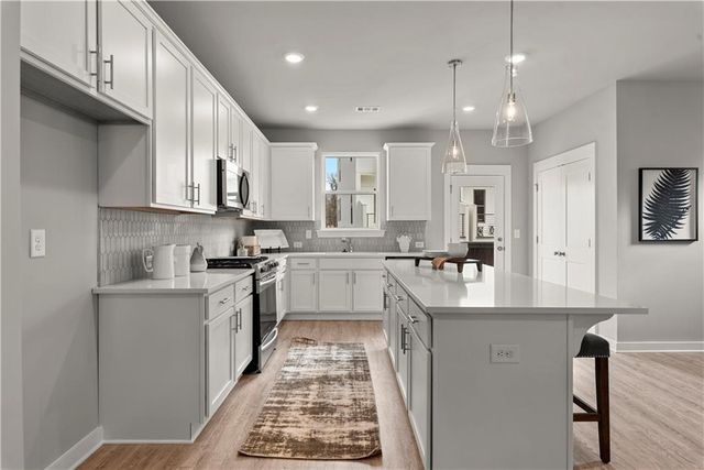 2030 Main NW Street 405, Atlanta, GA 30318