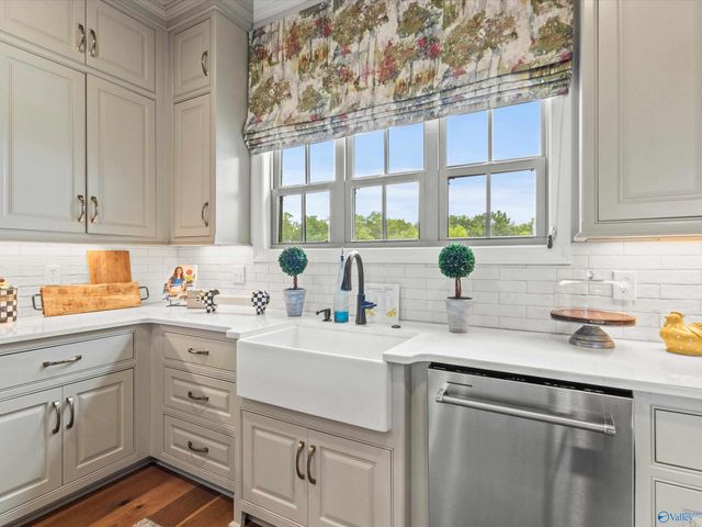 213 Farmhouse Drive, Madison, AL 35757