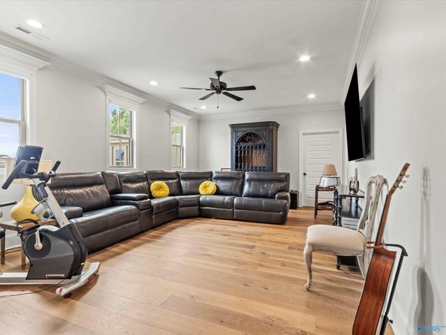 213 Farmhouse Drive, Madison, AL 35757