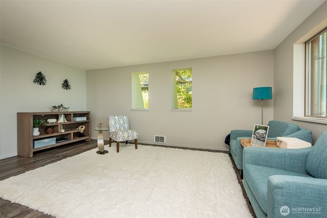 681 Bachelor Road, Sequim, WA 98382