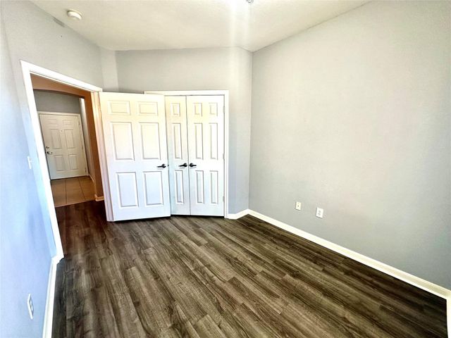 2815 Kings Crossing Drive 209, Kingwood, TX 77345