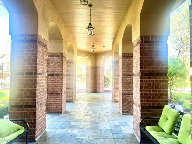 2815 Kings Crossing Drive 209, Kingwood, TX 77345