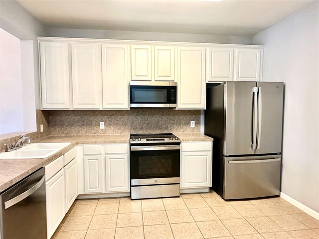 2815 Kings Crossing Drive 209, Kingwood, TX 77345