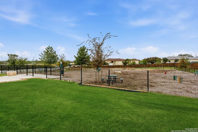 6464 Babcock Unit 717, San Antonio, TX 78249