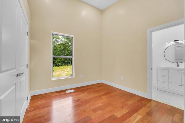 12116 OLD FORT RD, Fort Washington, MD 20744