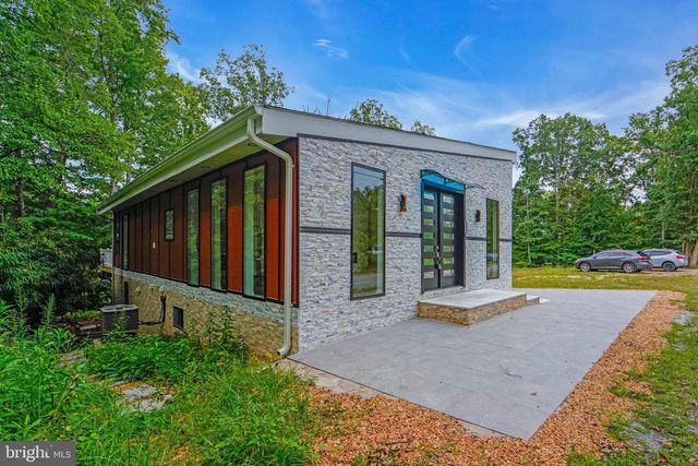 12116 OLD FORT RD, Fort Washington, MD 20744