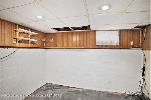 512 Woodrow Avenue, Lansing, MI 48910