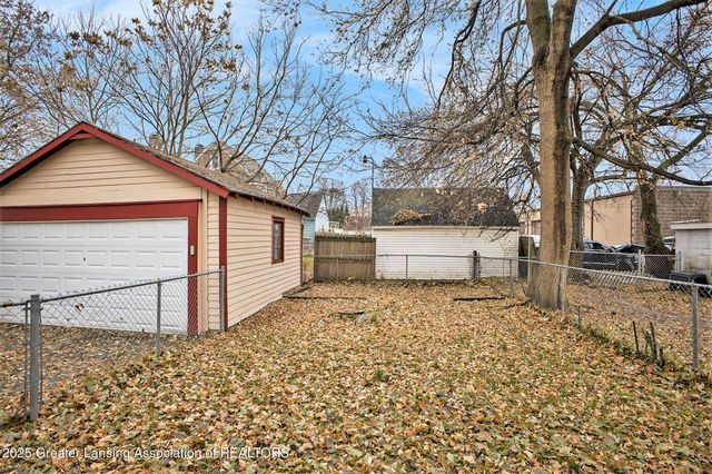 512 Woodrow Avenue, Lansing, MI 48910