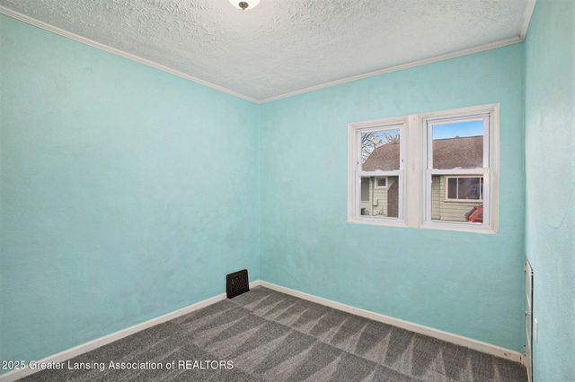 512 Woodrow Avenue, Lansing, MI 48910