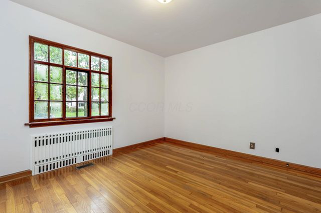 895 Chelsea Avenue, Columbus, OH 43209