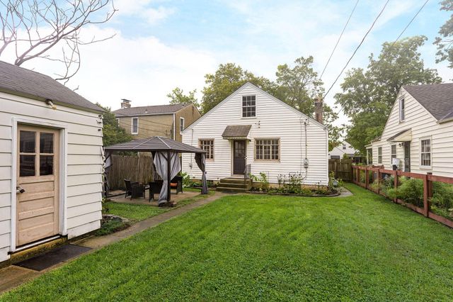 895 Chelsea Avenue, Columbus, OH 43209