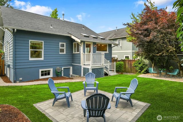 3026 NW 71st Street, Seattle, WA 98117