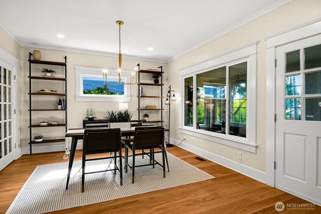 3026 NW 71st Street, Seattle, WA 98117