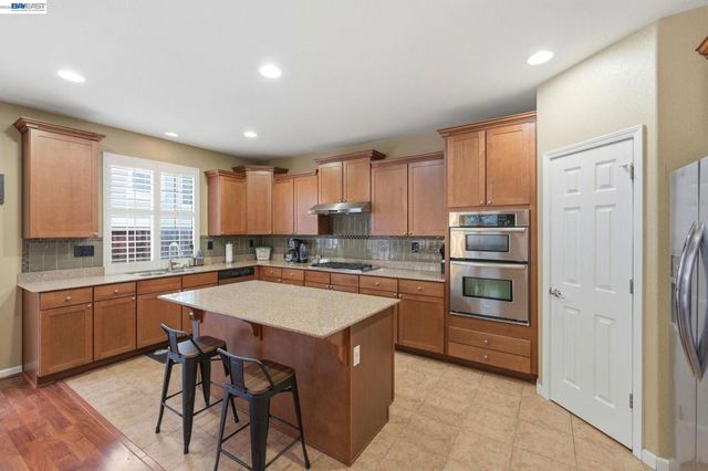 4006 Di Vinci Ct, Antioch, CA 94509