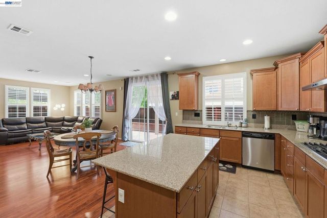 4006 Di Vinci Ct, Antioch, CA 94509