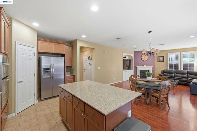 4006 Di Vinci Ct, Antioch, CA 94509