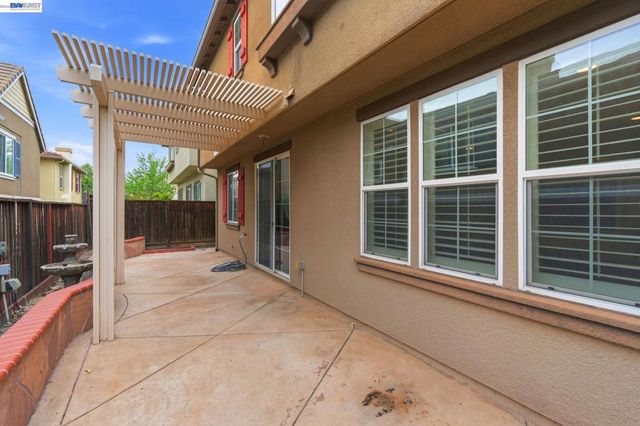 4006 Di Vinci Ct, Antioch, CA 94509