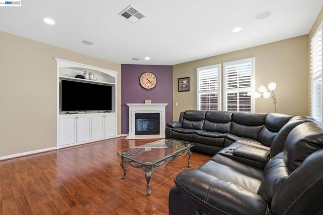 4006 Di Vinci Ct, Antioch, CA 94509