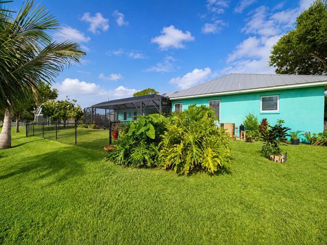 5212 Feather Creek Drive, Fort Pierce, FL 34951